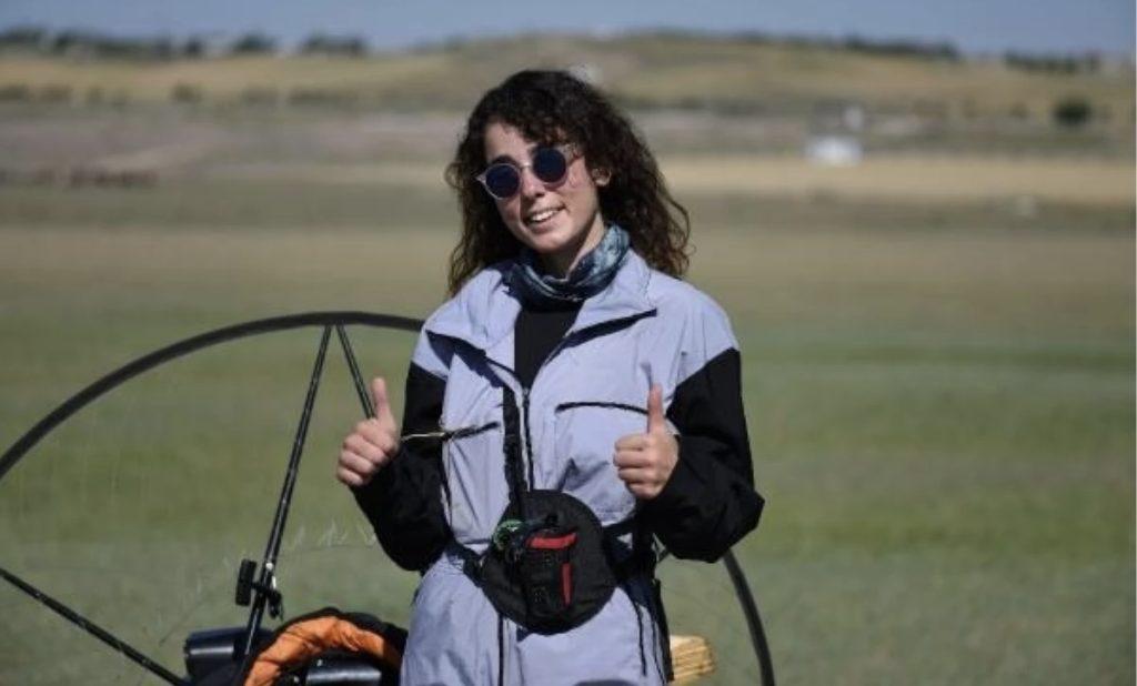 Adana’dan Mersin’e Paramotor ile Uçtu